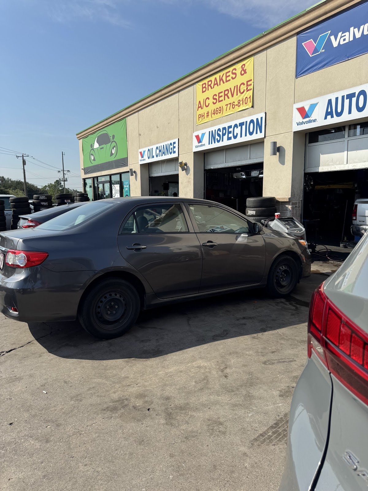 Service Bay